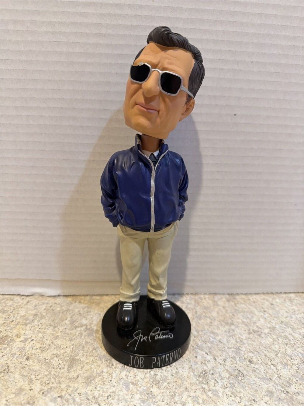 Joe Paterno NCAA Penn State Numbered Forever Collectibles Bobblehead slight chip
